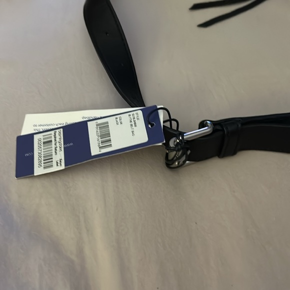 Rebecca Minkoff Blythe Belt bag  in Black inside/outside zipper and pocket - Picture 2 of 5